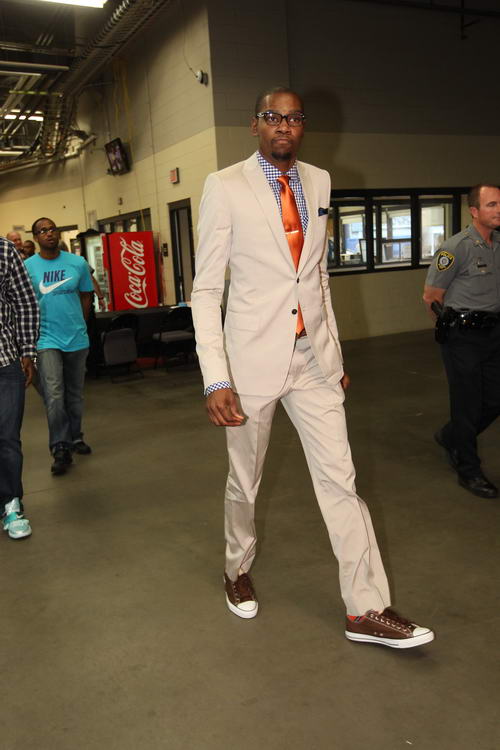 袁堂文妙传 张镇麟篮下强势打成2+1